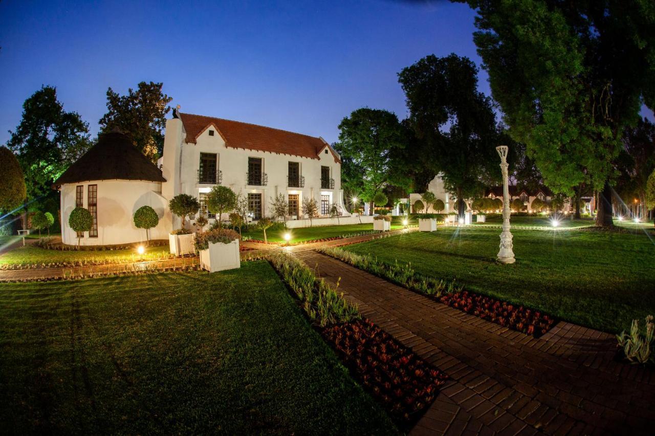 River Meadow Manor Centurion Luaran gambar