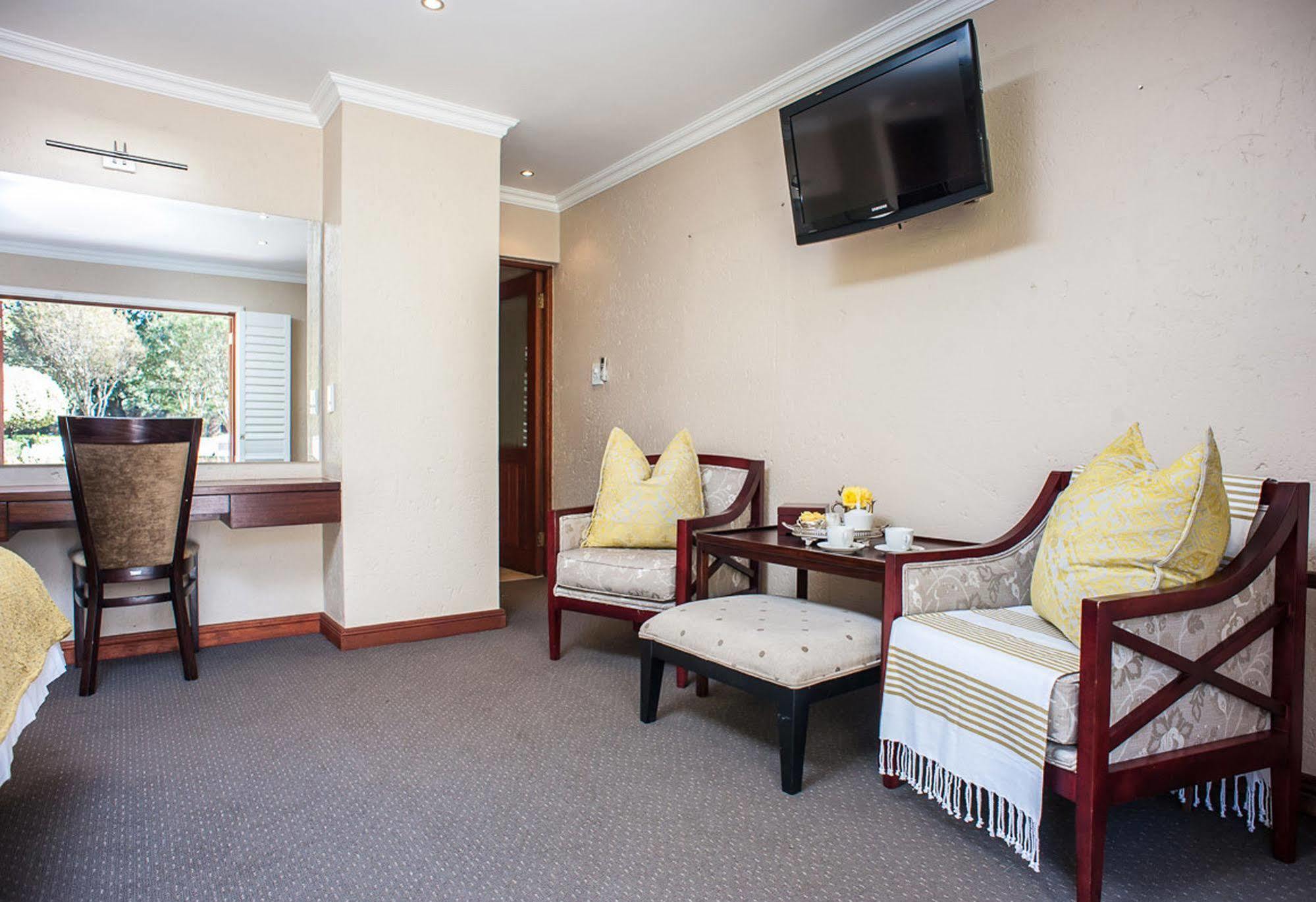 River Meadow Manor Centurion Luaran gambar