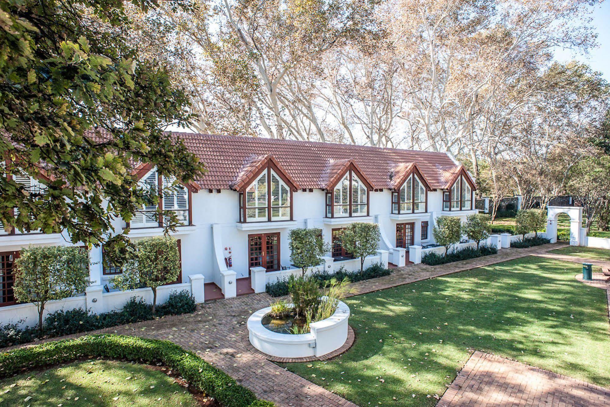 River Meadow Manor Centurion Luaran gambar