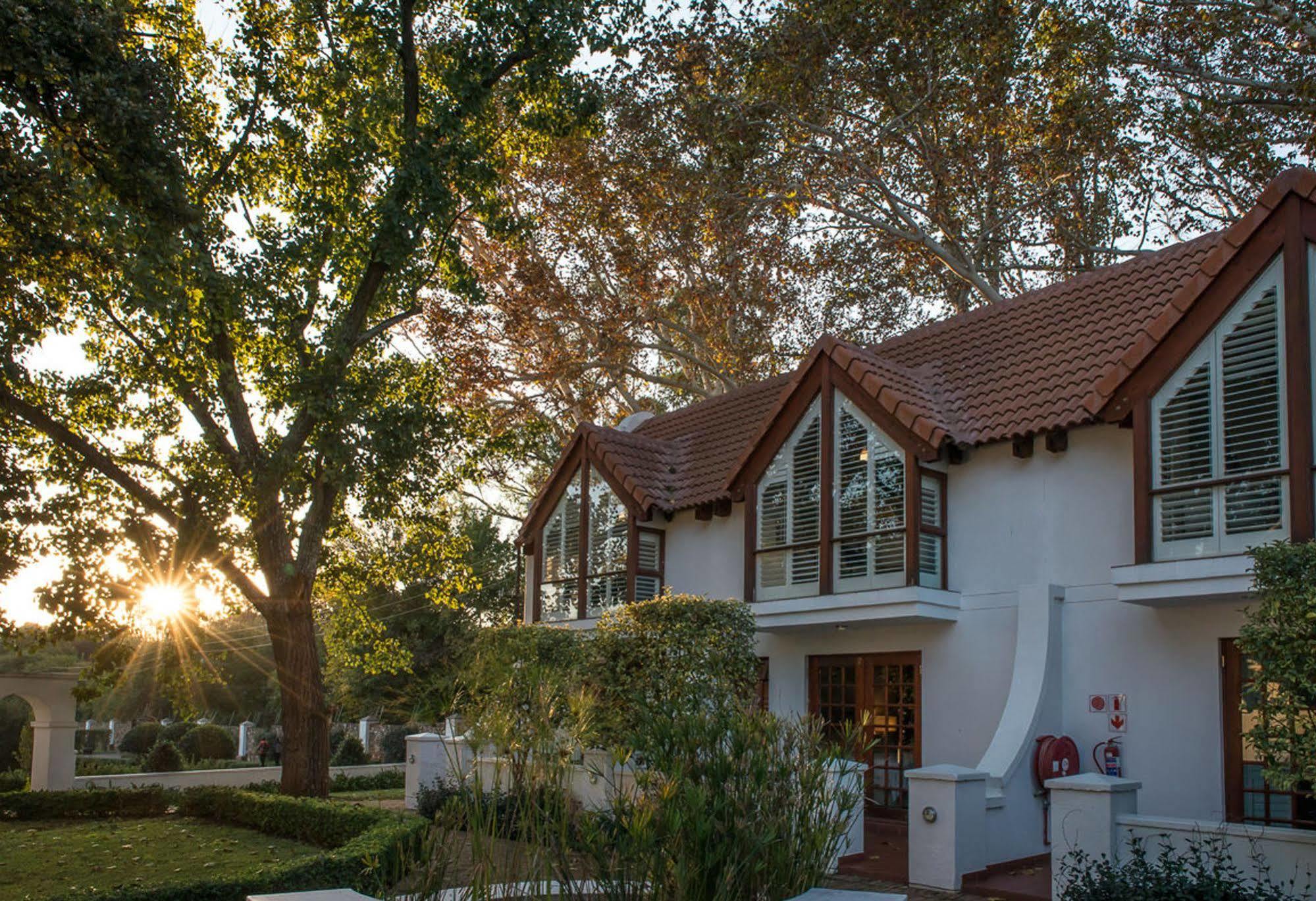 River Meadow Manor Centurion Luaran gambar
